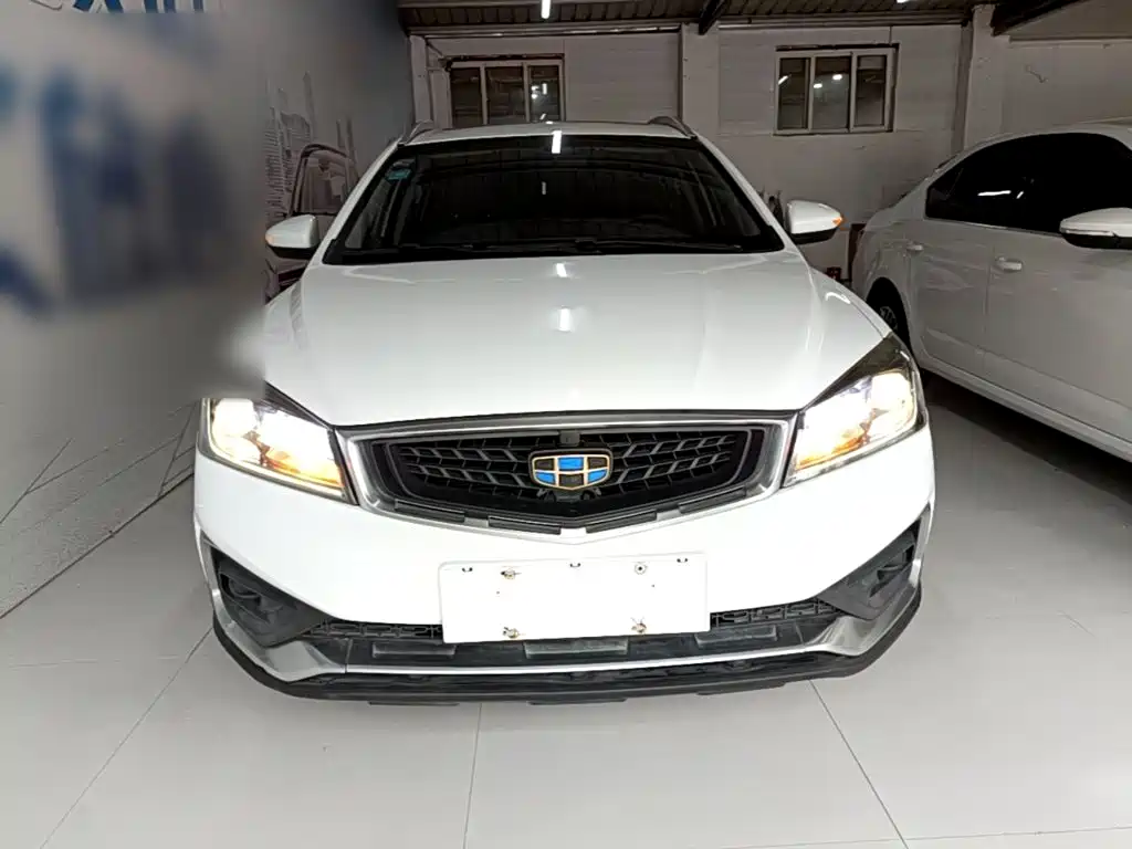 Geely Vision S1 — миниатюра 3