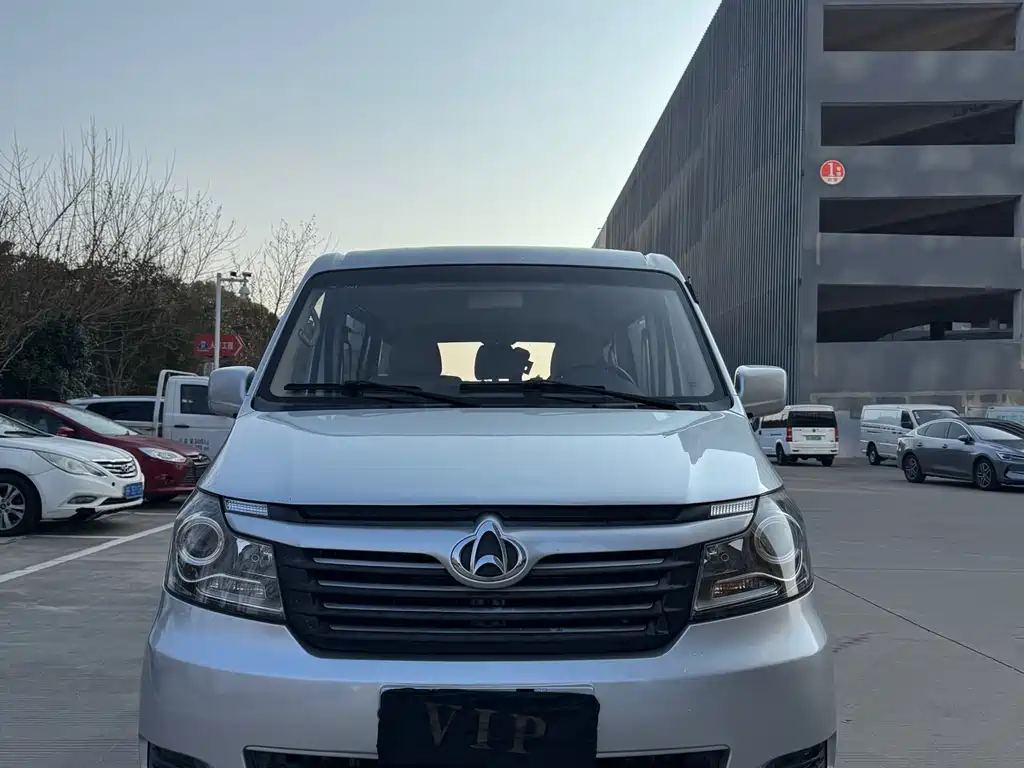 CHANGAN CHANGAN RUIXING M90