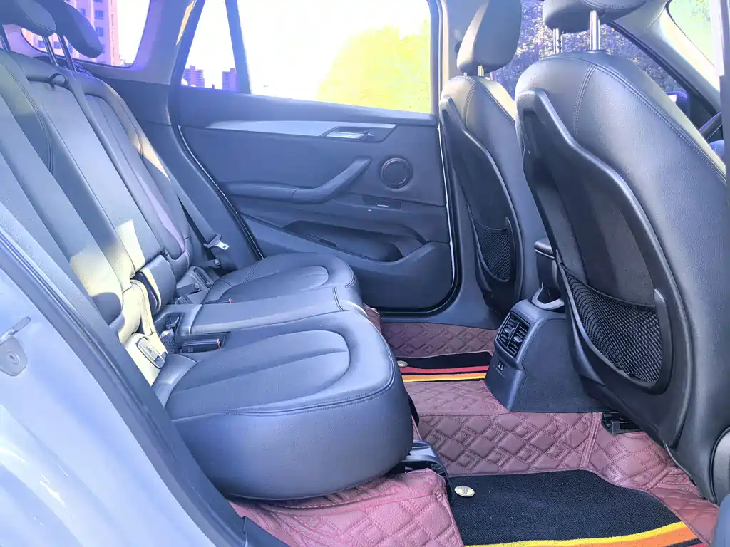 BMW X1 — миниатюра 15