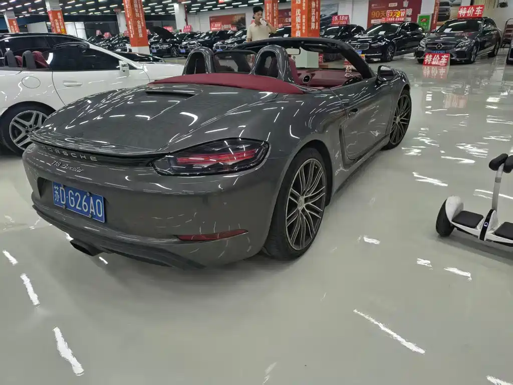 Porsche 718 2021 Spyder 2.0T