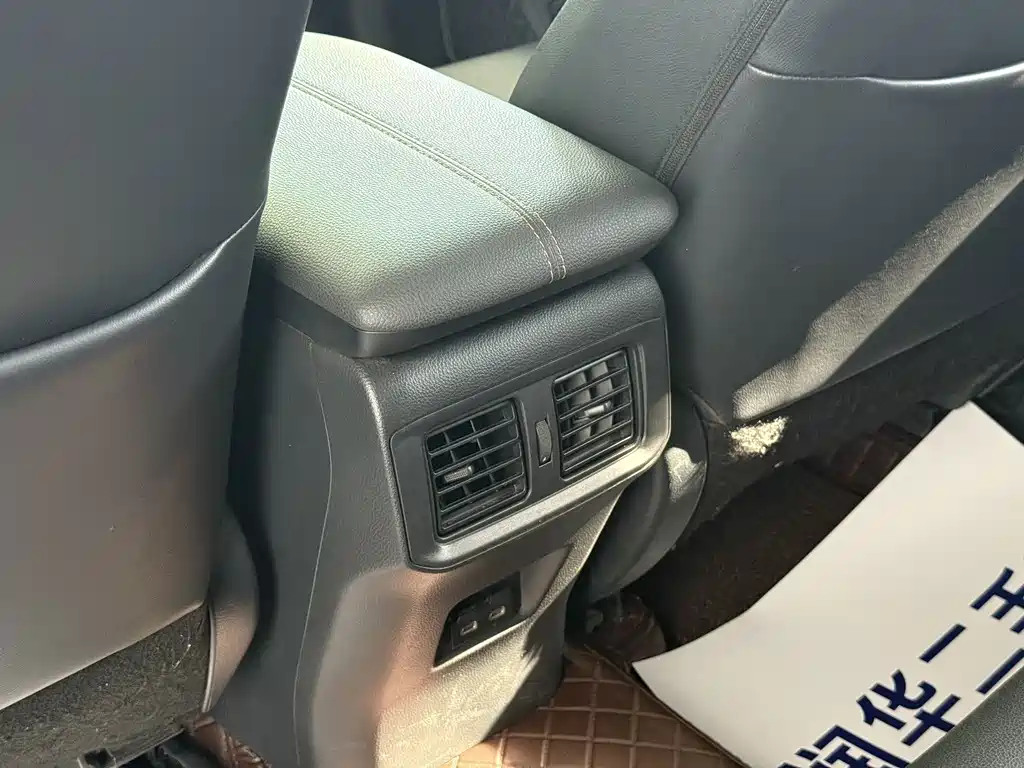 Toyota Wildlander — миниатюра 14