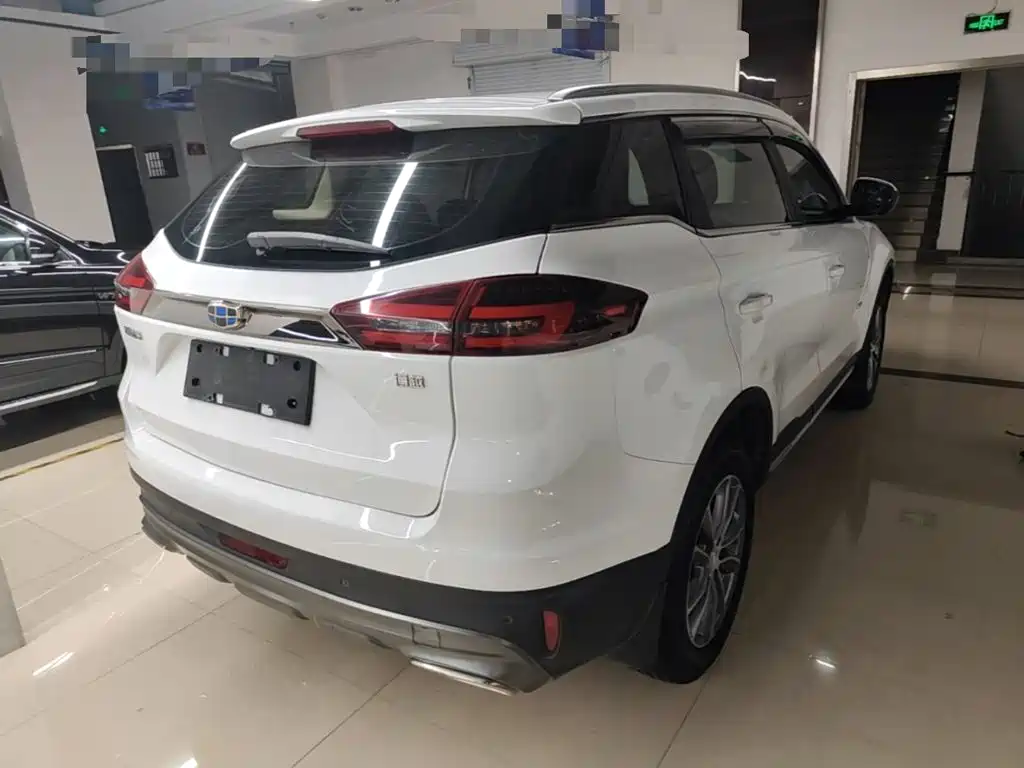 Geely Boyue — миниатюра 7