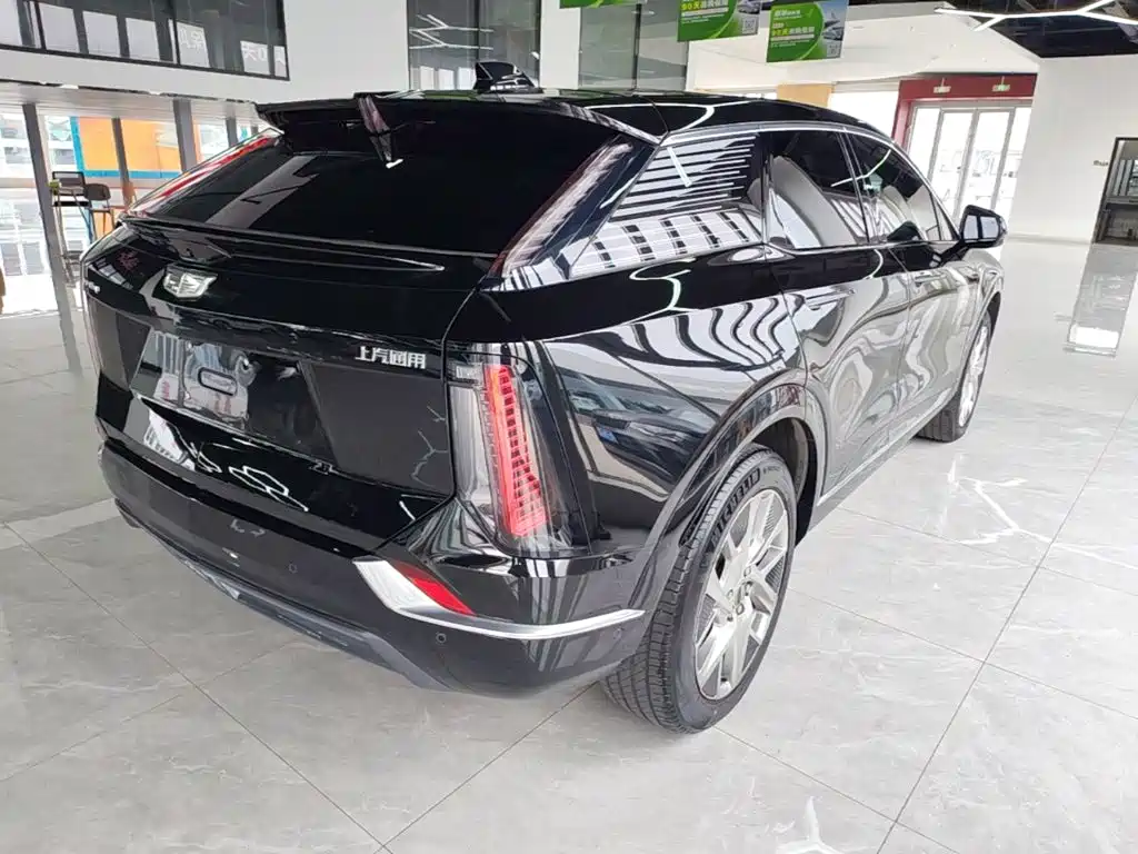 Cadillac IQ — миниатюра 7