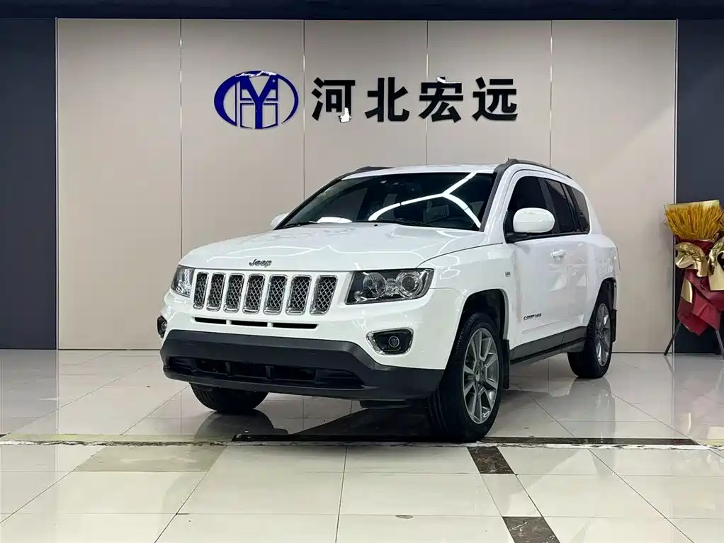 Jeep Compass (Import) 2013
