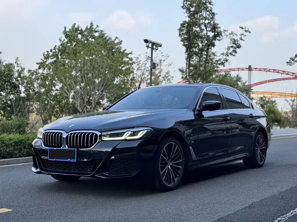 BMW 5 Series 2023