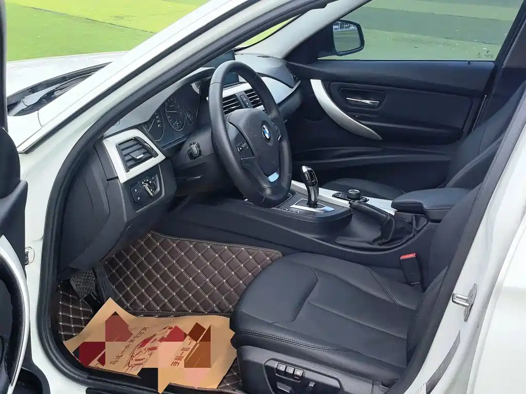 BMW 3 Series — миниатюра 7