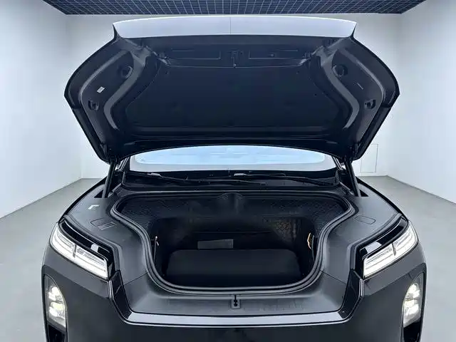 NIO ES8 — фотографии объявления, Фото 18