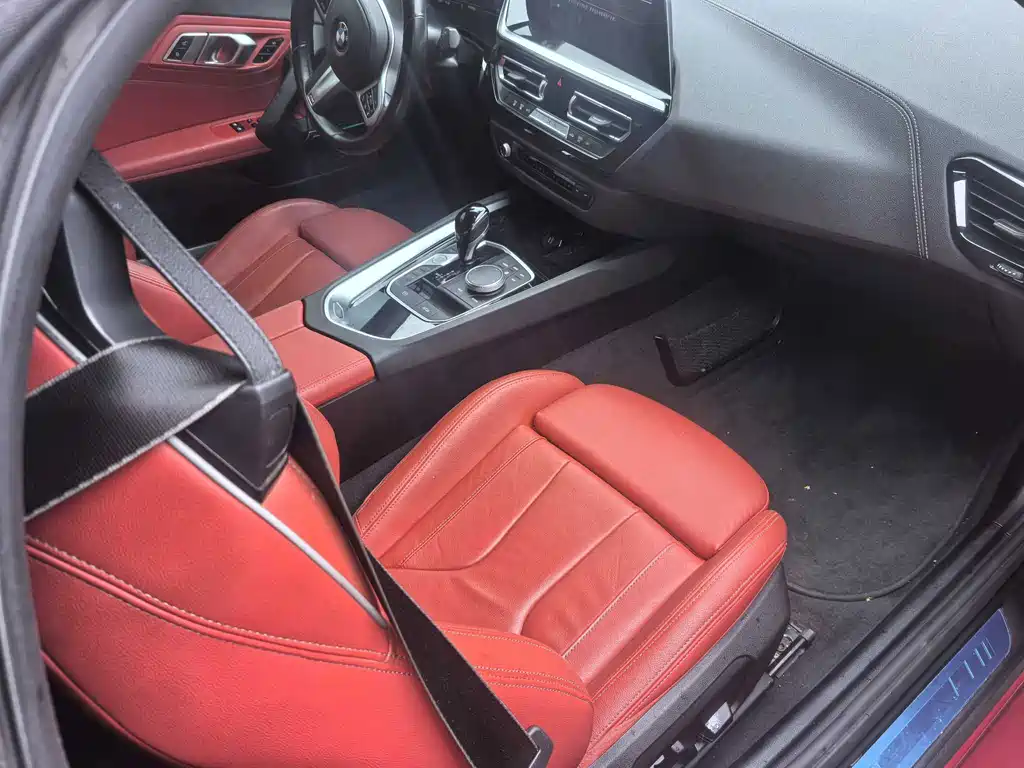 BMW Z4 — миниатюра 7