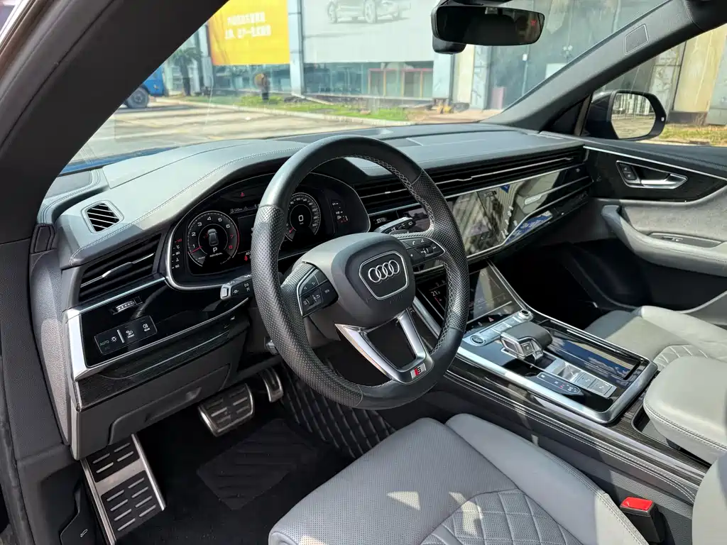 Audi Q8 — миниатюра 4