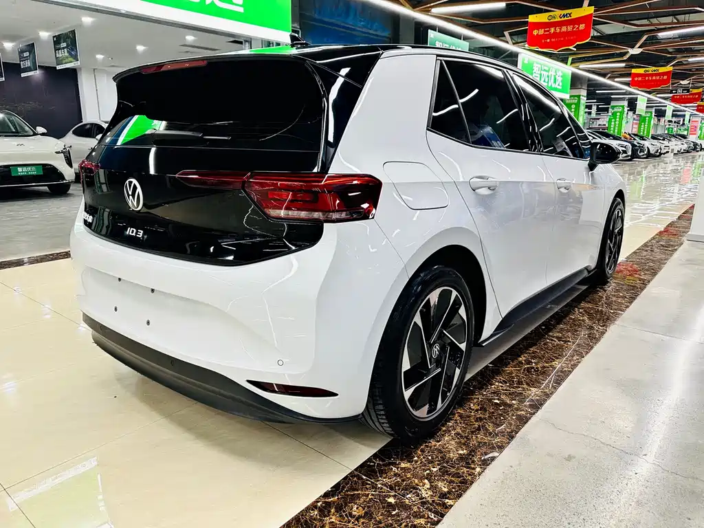 Volkswagen ID.3 — миниатюра 6