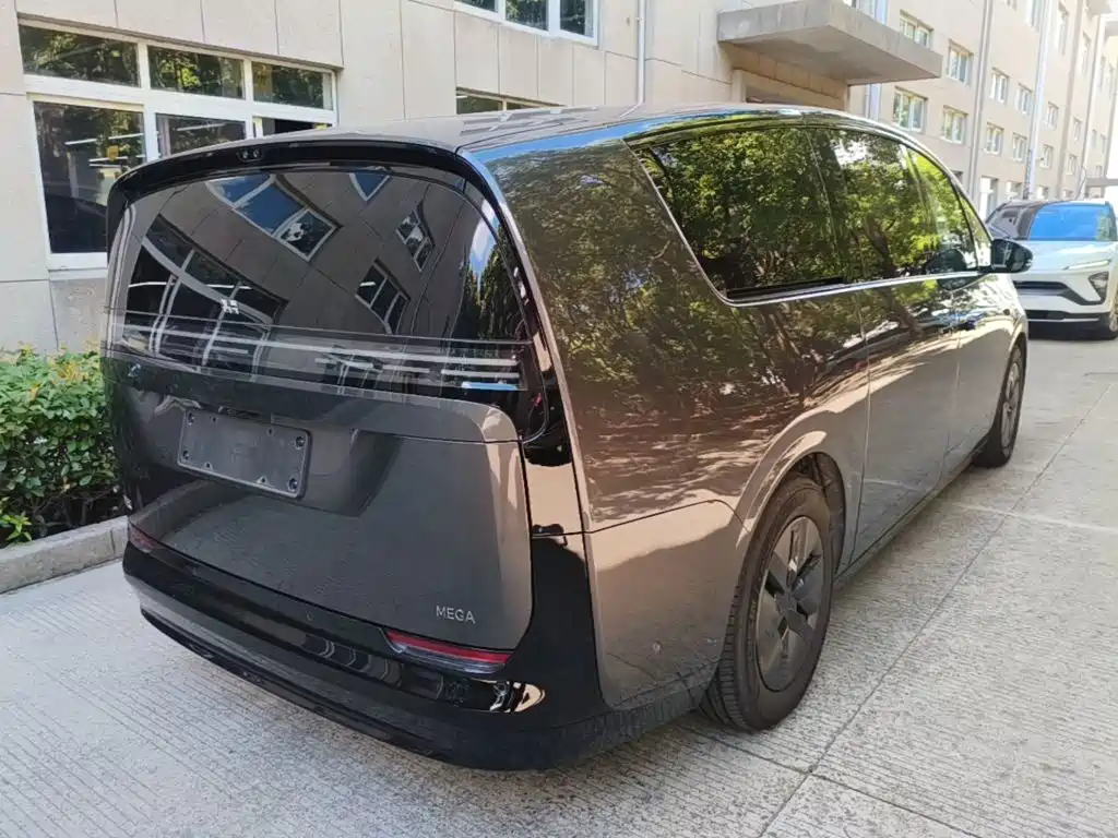 Li Auto Li MEGA — миниатюра 7