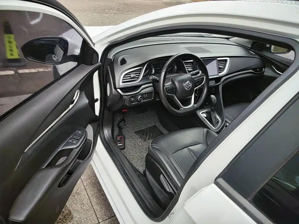 Buick Excelle — миниатюра 16