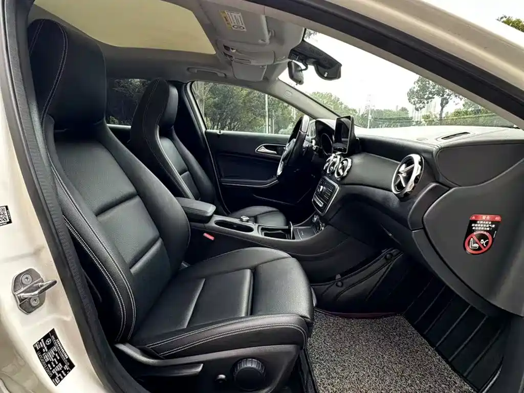 Mercedes-Benz GLA — миниатюра 6