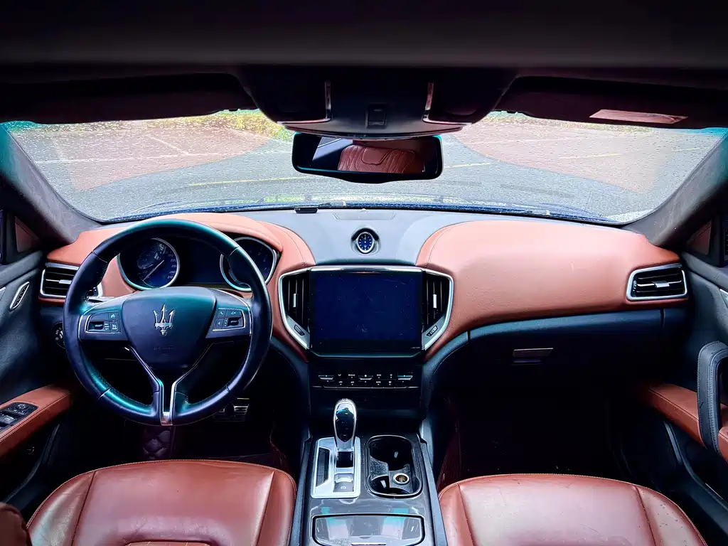 Maserati Ghibli — миниатюра 13