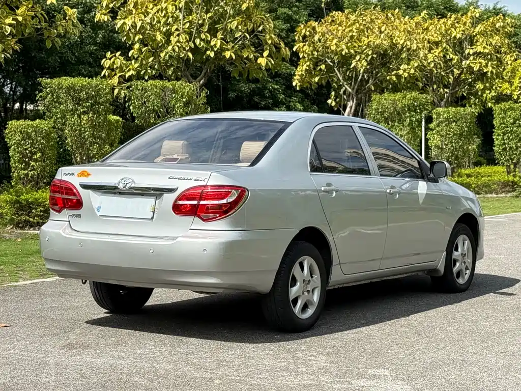 Toyota Corolla — миниатюра 3
