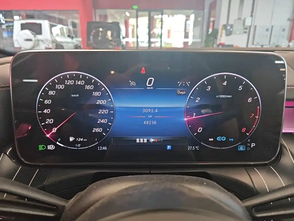 Mercedes-Benz C-Class — миниатюра 12