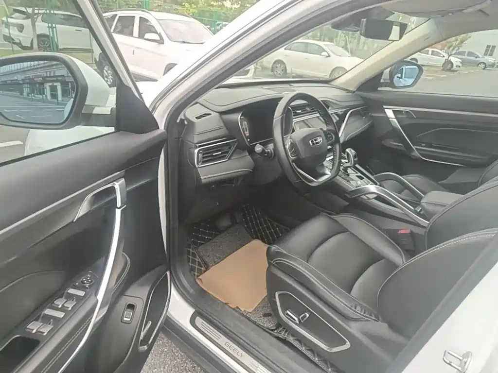 Geely Boyue — миниатюра 16