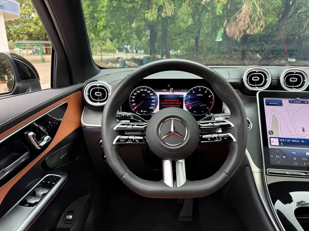 Mercedes-Benz GLC 2024 GLC 260 L 4MATIC Luxury 5 мест