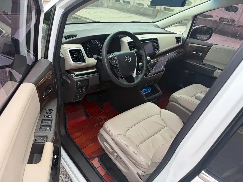 Honda Odyssey — миниатюра 12