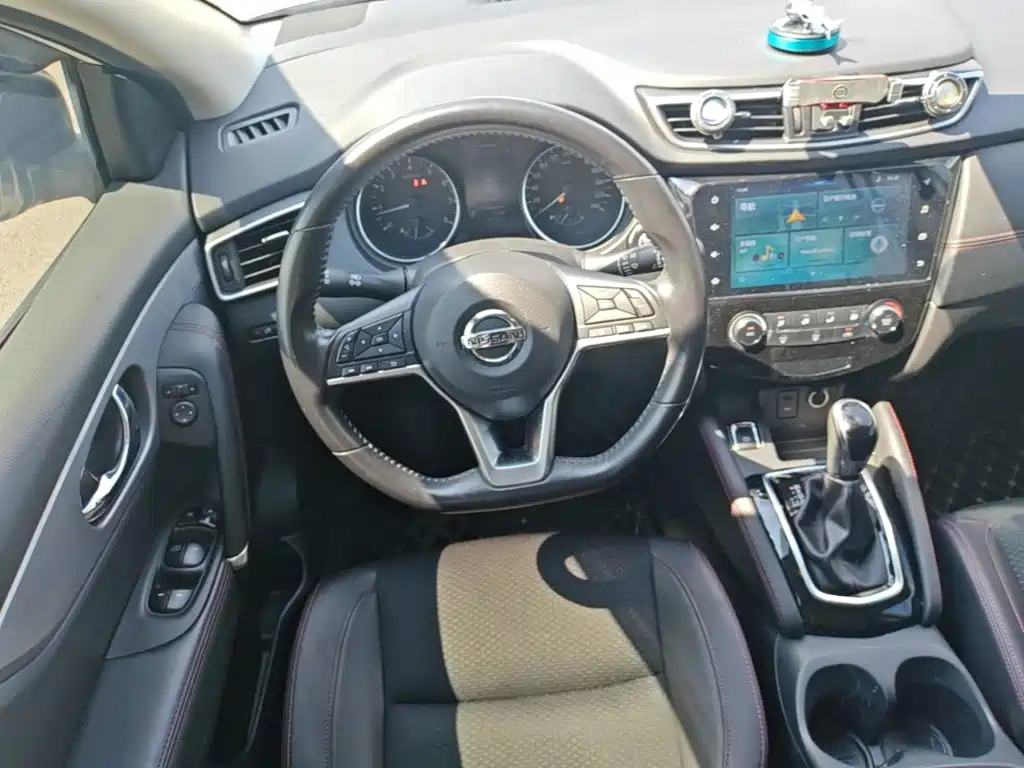 Nissan Qashqai — миниатюра 15