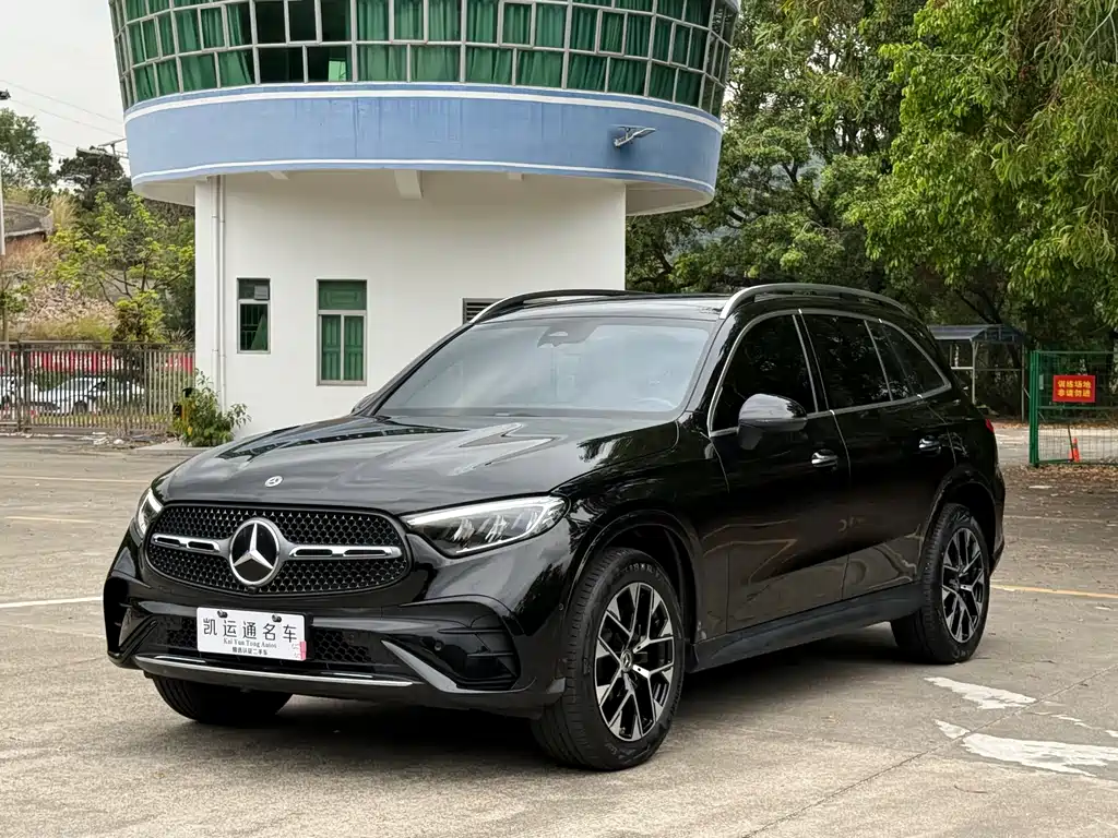 Mercedes-Benz GLC 2024 GLC 260 L 4MATIC Luxury 5 мест