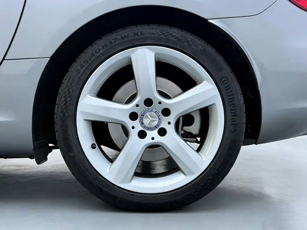 Mercedes-Benz SLK-Class — миниатюра 7
