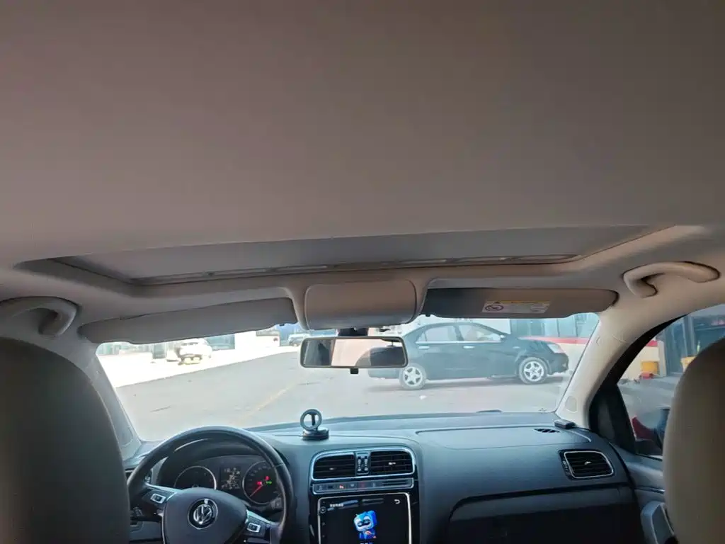 Volkswagen Polo — миниатюра 18