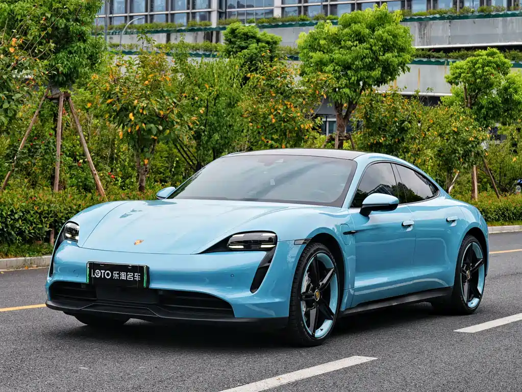 Porsche Taycan