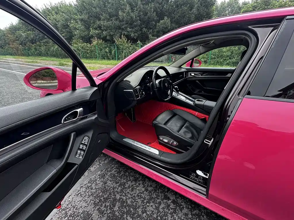 Porsche Panamera — миниатюра 4