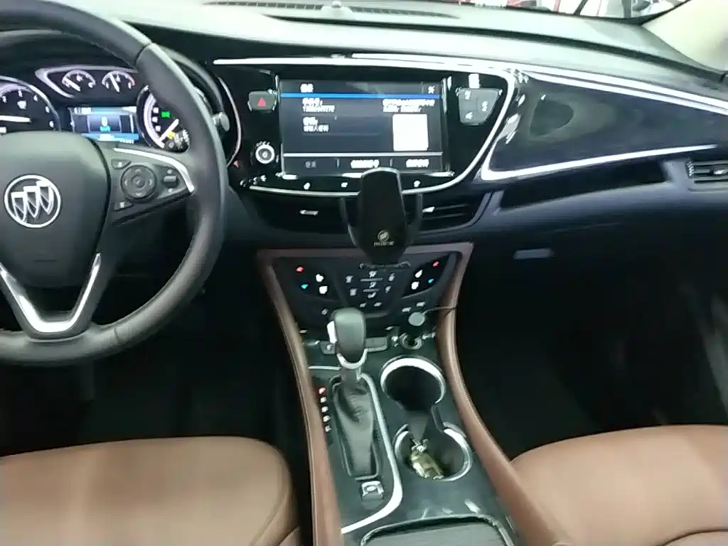 Buick Envision Plus — миниатюра 13