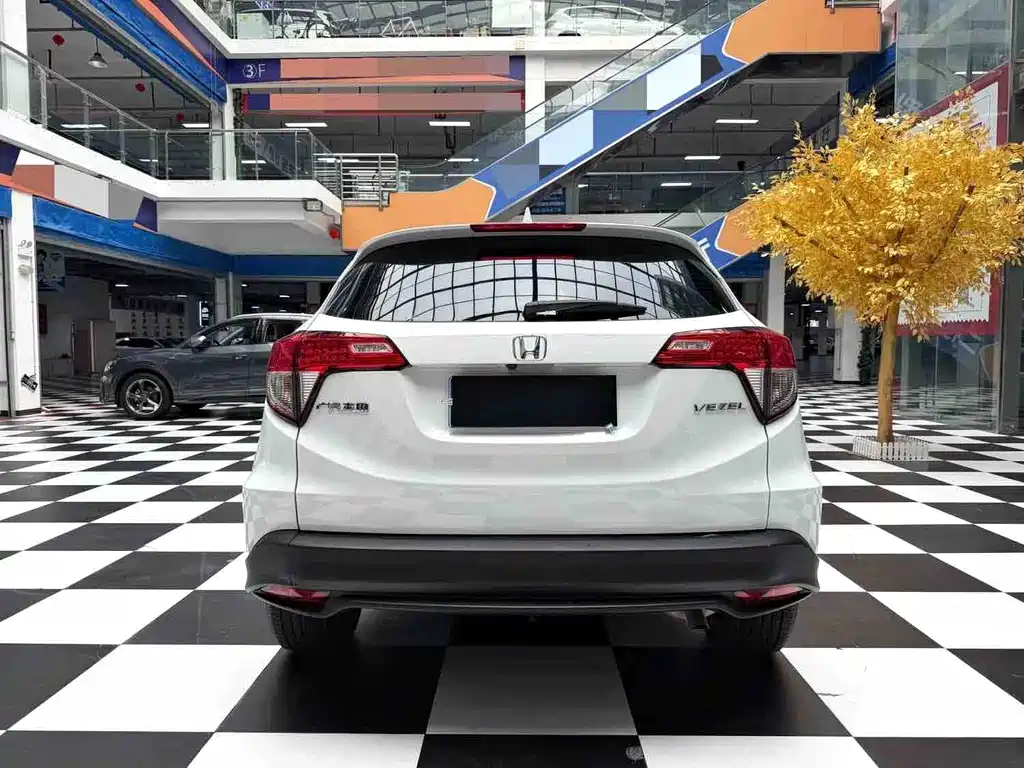 Honda Vezel — миниатюра 19