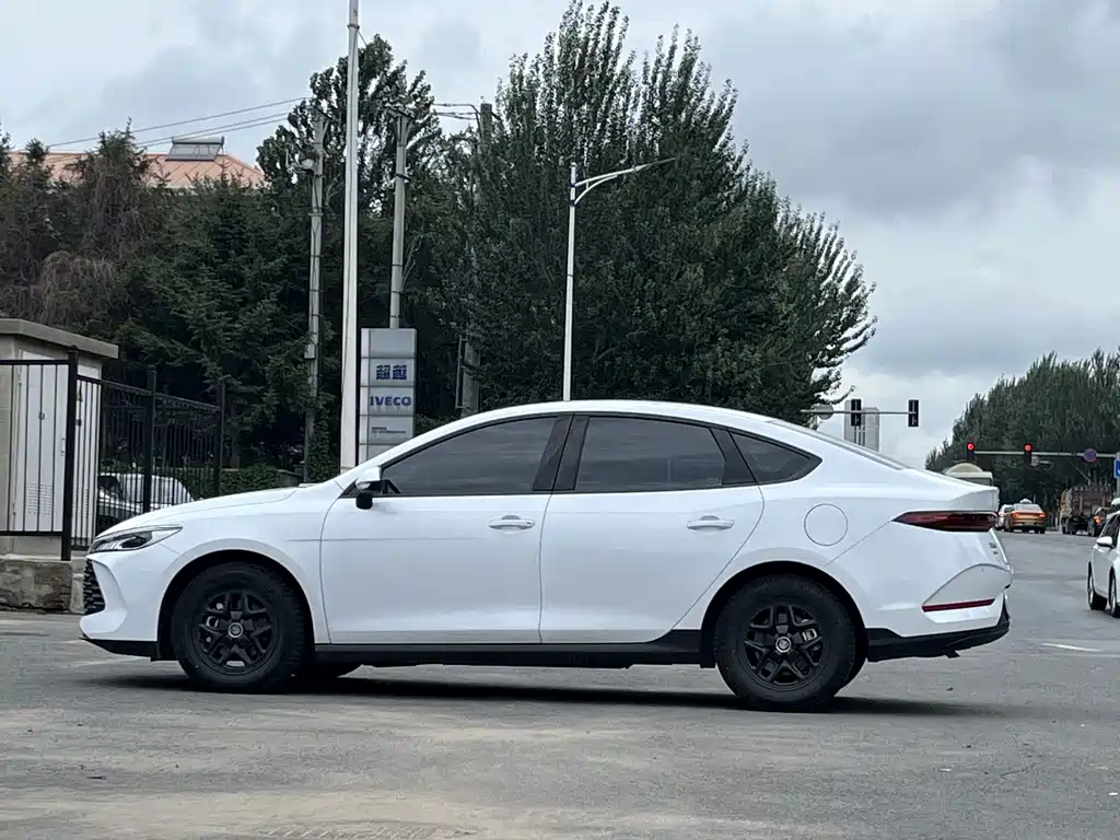 BYD Qin PLUS — миниатюра 4