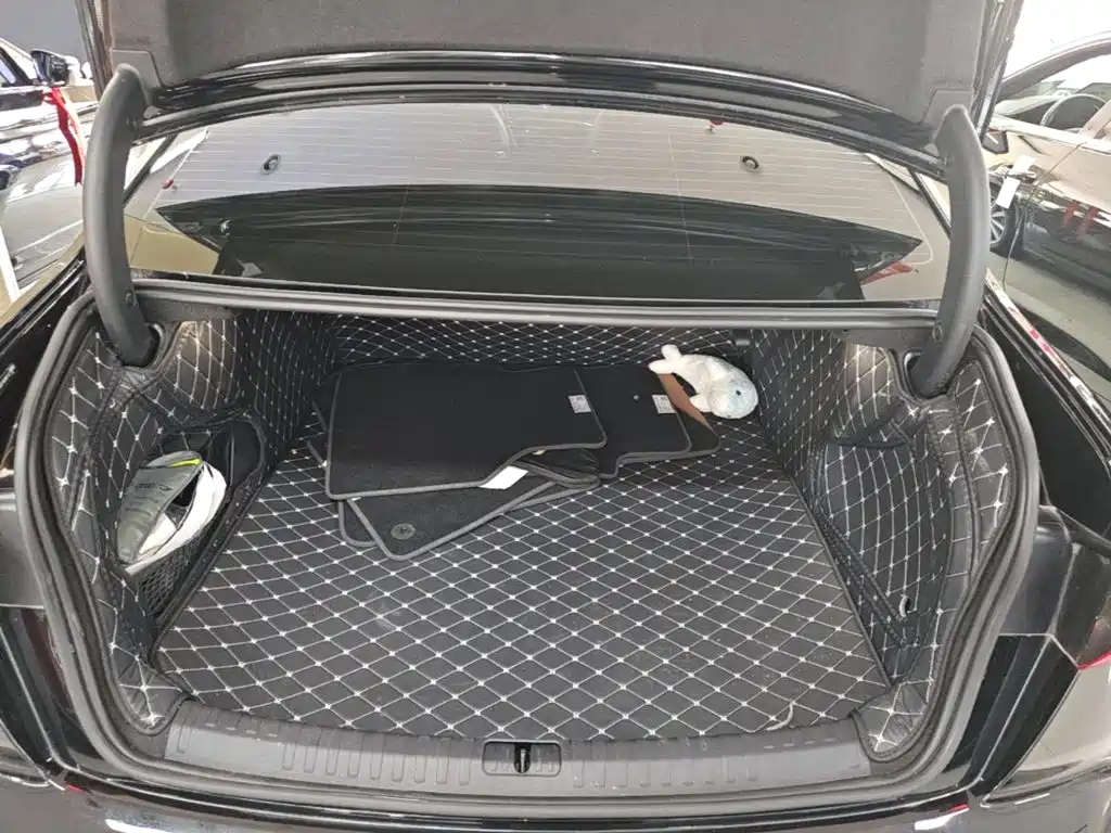 Audi A6L — миниатюра 19