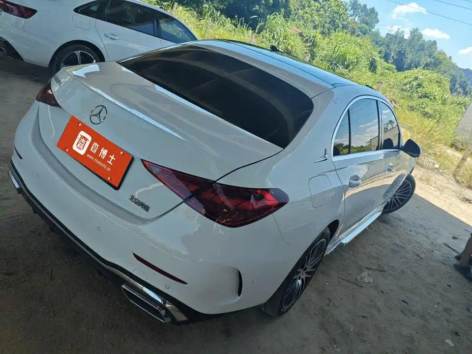 Mercedes-Benz C-Class — миниатюра 4