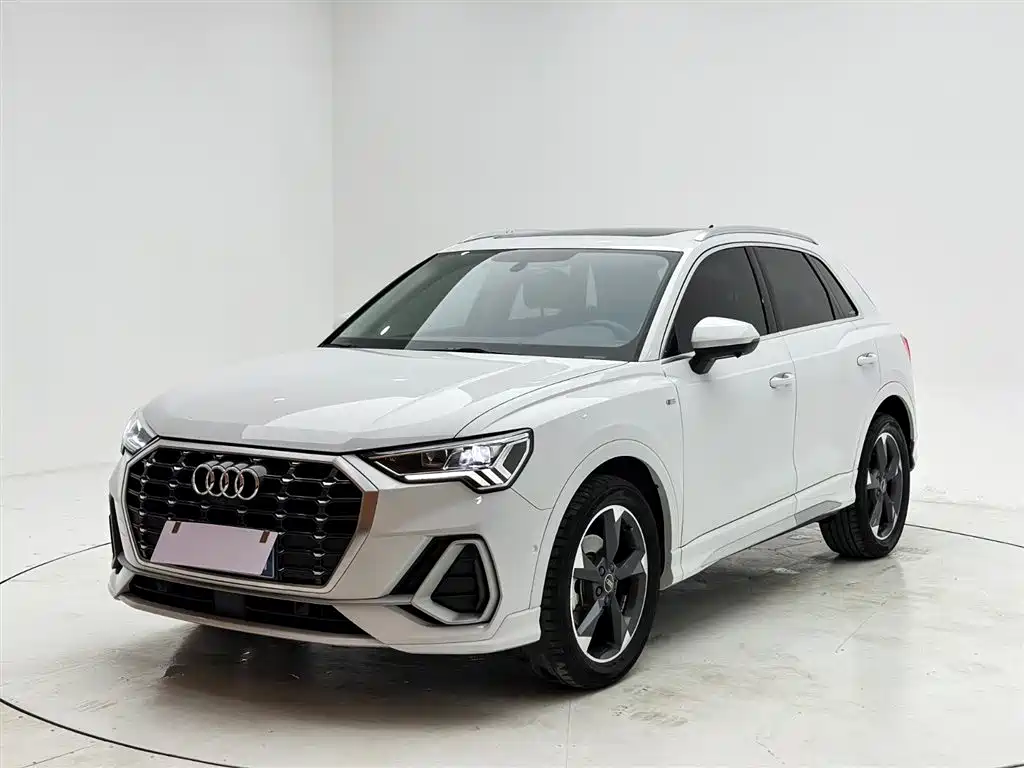 Audi Q3 2022