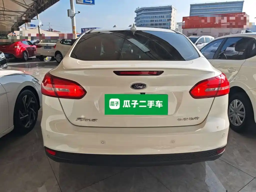 Ford Focus — миниатюра 6