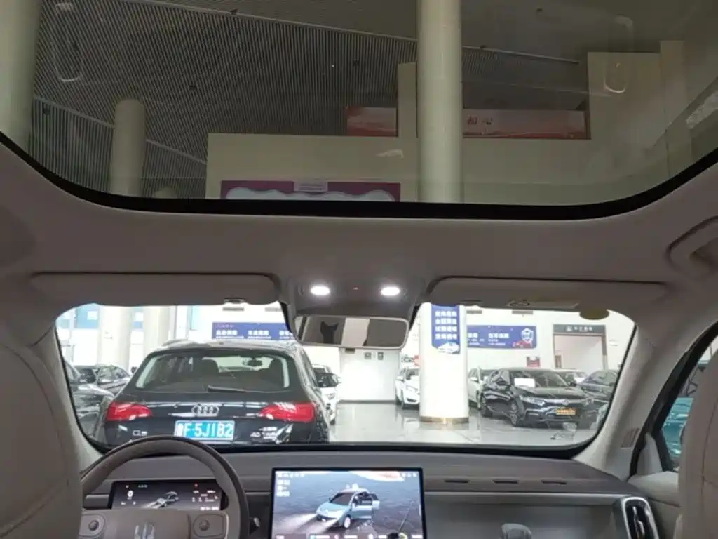 Leapmotor Leapmotor B10 — миниатюра 18