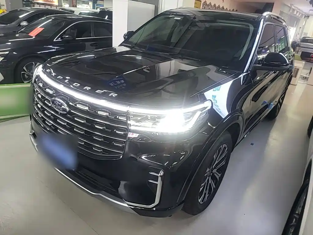 Ford Explorer — миниатюра 2