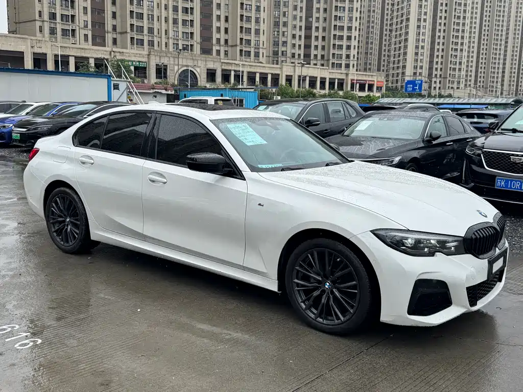 BMW 3 Series 3 2022 325i M Sport