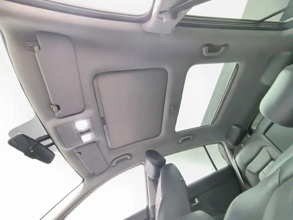 Kia Sportage — миниатюра 14