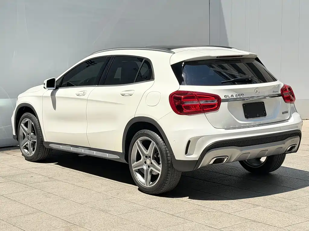 Mercedes-Benz GLA — миниатюра 18