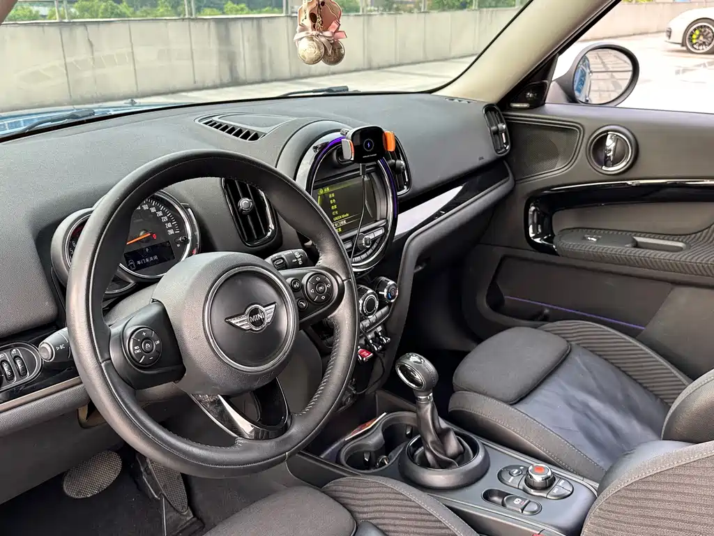 MINI Mini Countryman — миниатюра 9