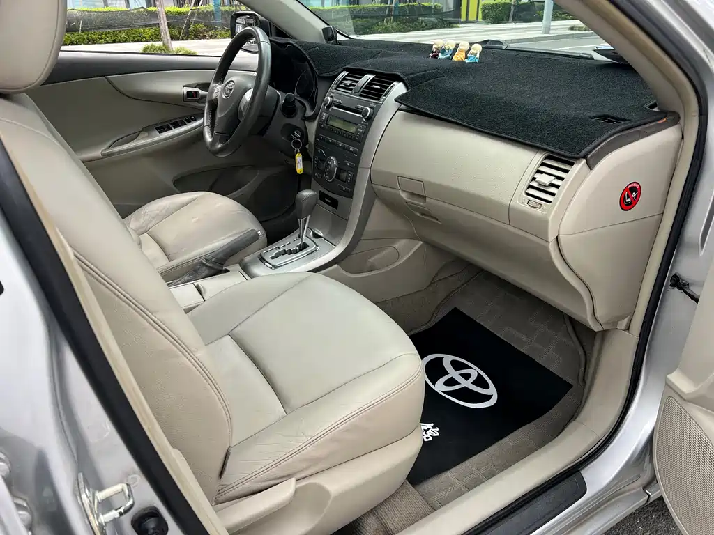 Toyota Corolla — миниатюра 10