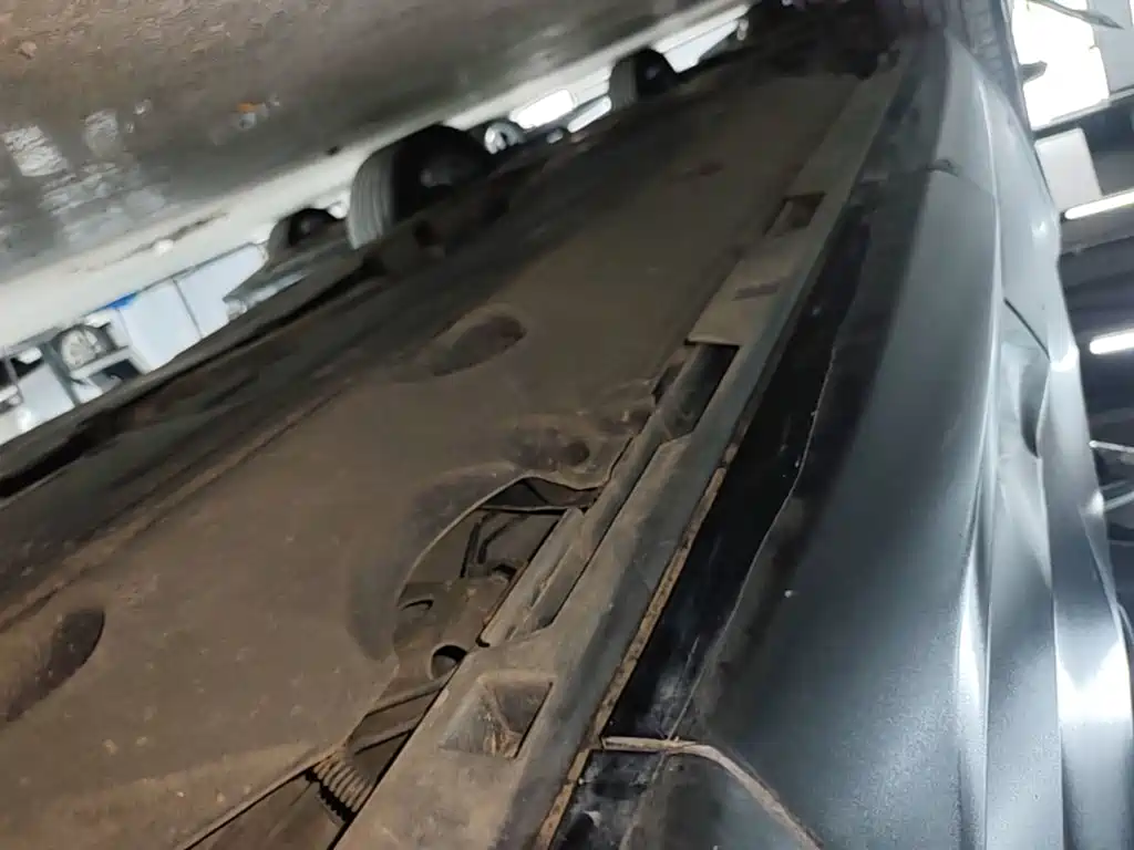 Land Rover Discovery Sport — миниатюра 22