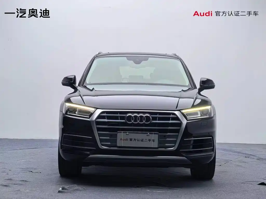 Audi Q5L — миниатюра 2