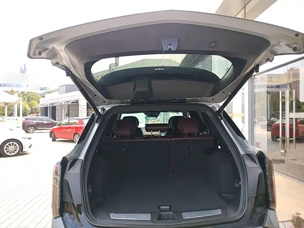 Cadillac XT5 — миниатюра 19