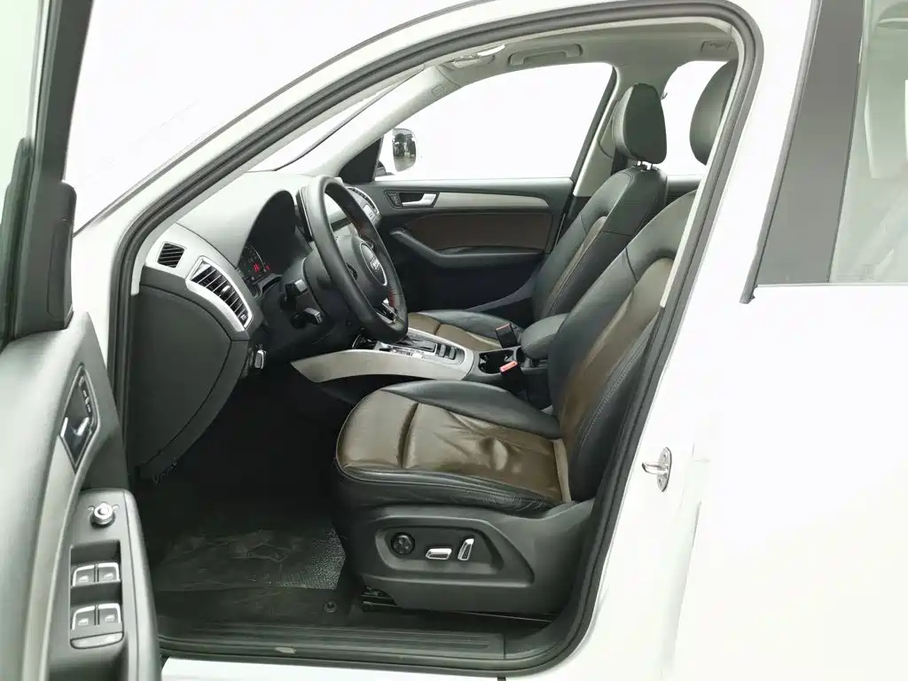 Audi Q5 — миниатюра 10