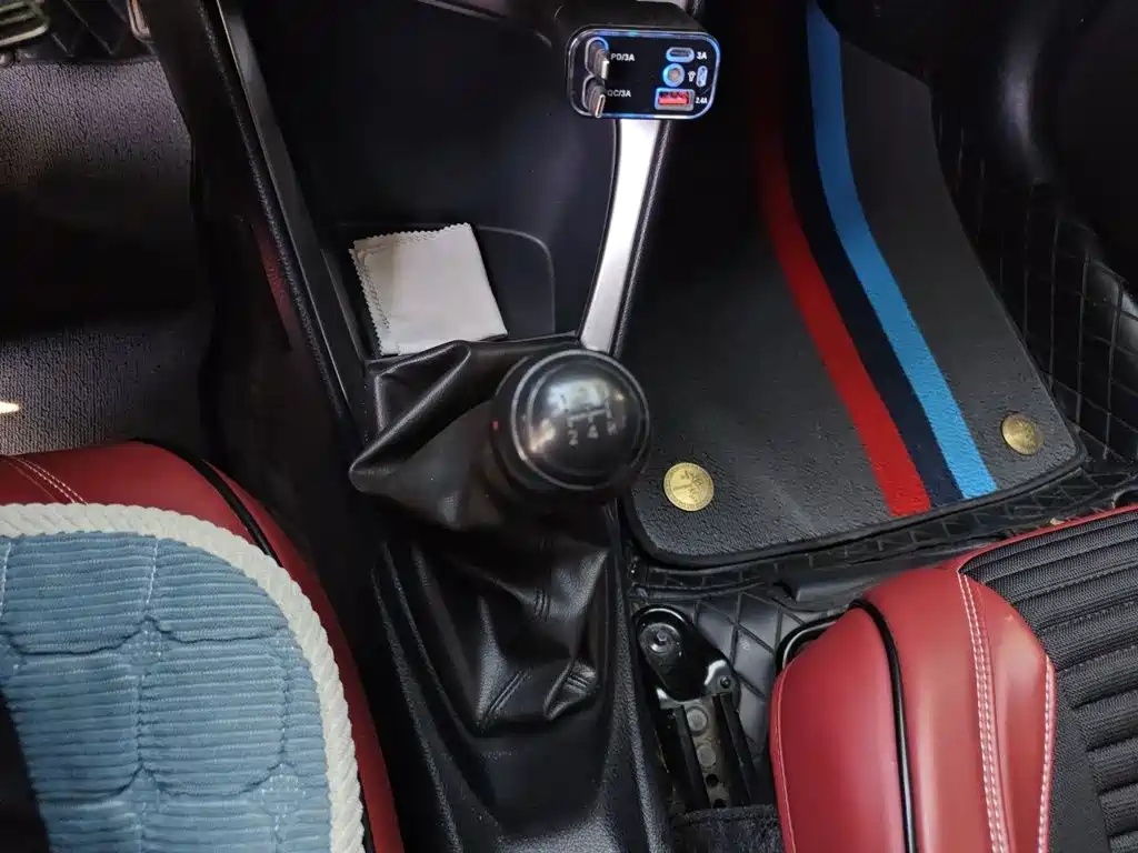 Toyota Yaris L — миниатюра 15