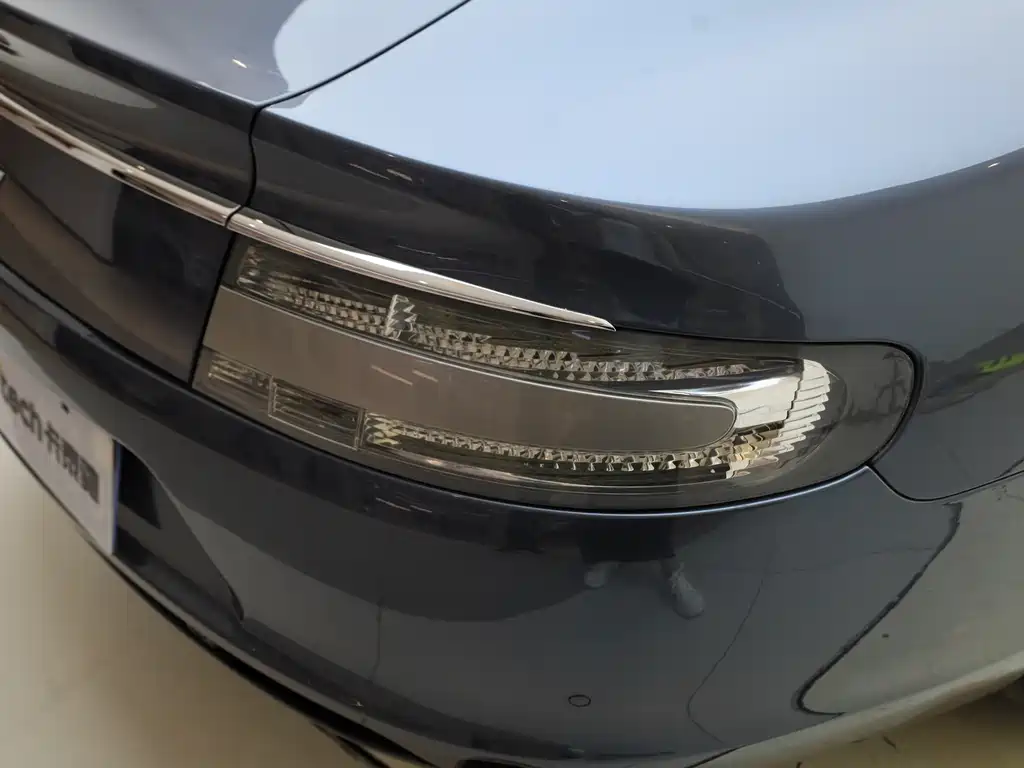 Aston Martin Rapide 2010 6.0L