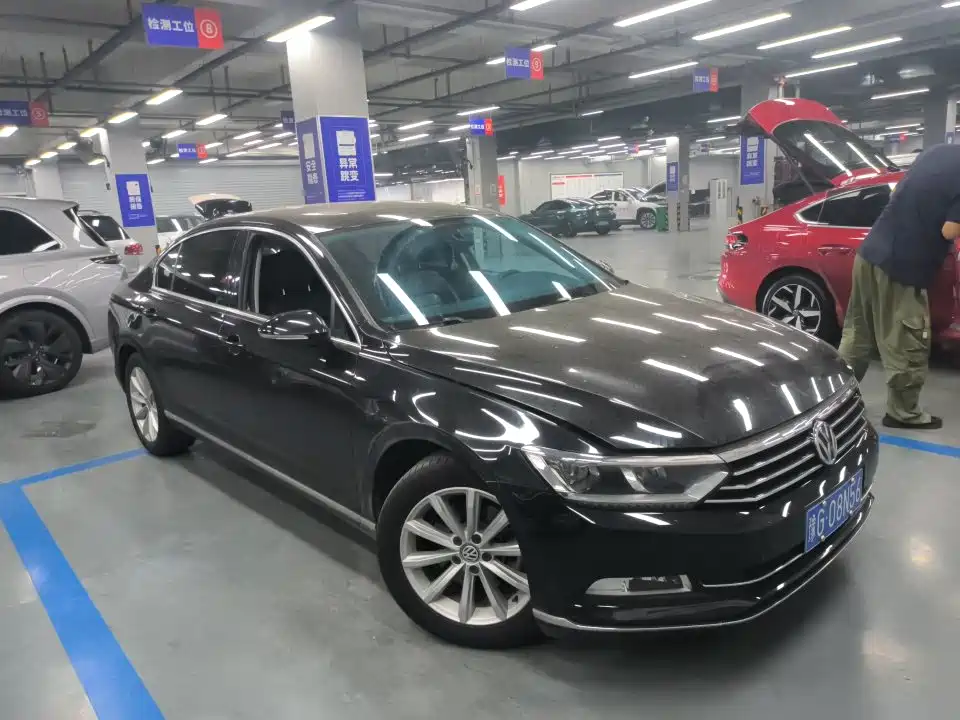 Volkswagen Magotan — миниатюра 2